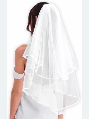 Fetti Bridal Veil 2-Tier| Bachelorette Party Decorations, Bride To Be Wedding